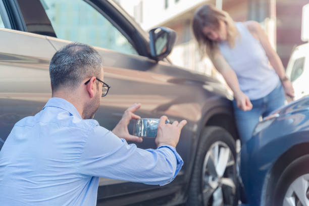 Professional Auto Insurance Quotes technician working in USA